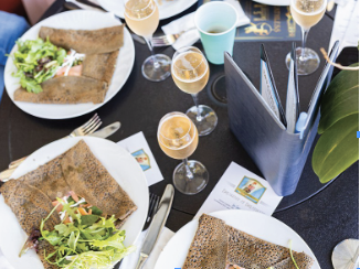 Bubbles & Crepes at Breathless Wines